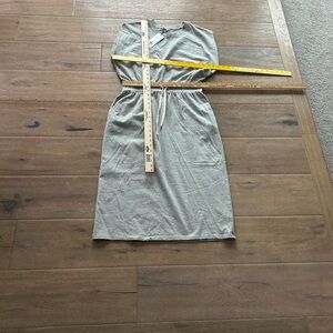 Chic Gray Midi Dress